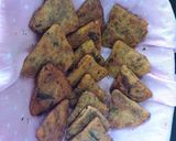 A picture of step 3 of Fenugreek leaves poory.