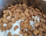 Foto del passaggio 3 della ricetta Torrone siciliano (Minnulata)