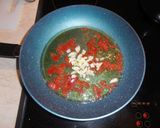 Φωτογραφία βήματος 11 της συνταγής Spaghetti aglio olio e pepperoncino. The Ultimate version!