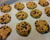 Foto del paso 4 de la receta: Galletas de avena y chocolate con aceite de oliva