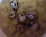 Foto del paso 4 de la receta: Cocina para principiantes: Chauchas y papas con huevitos de codorniz