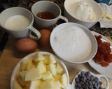 Foto del paso 1 de la receta: Pastel de manzana con chocolate y vino dulce
