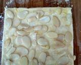 Gambar langkah 2 resipi Puff Almond.