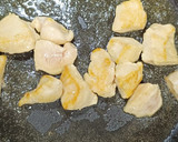 Foto del paso 1 de la receta: Arroz con costilla y pollo