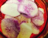 Hình bước làm 2 của món Canh Khoai Mỡ Nấu Chả Giò Sống