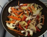 Tejszínes csirke minden jóval recept fázis 3 fotója