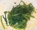 Foto langkah ke 3 dari resep Kangkung keju.