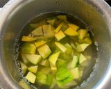 A picture of step 2 of Kancha Aam Chop.