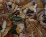 Foto langkah ke 4 dari resep Cumi Kuah Saus Padang yang Lezat ala Cece Oci.