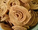 A picture of step 1 of Coconut milk murukku.