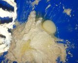 A picture of step 4 of Simple vanilla cupcakes# contest.