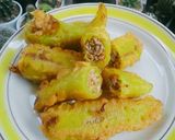 รูปขั้นตอนการทำที่ 4 ของ พริกทอดยัดไส้หมูวุ้นเส้น