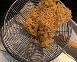 Foto langkah ke 11 dari resep Ayam Goreng Kremes.