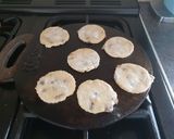 A picture of step 11 of Traditional Welsh Cakes.
