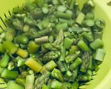 Foto del paso 3 de la receta: Revuelto de espárragos