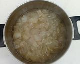 Foto langkah ke 3 dari resep Seblak Kikil DEBM.
