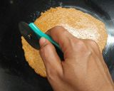 કોકોનટની ચીક્કી(Coconut Chikki Recipe in Gujarati) રેસીપી સ્ટેપ5ફોટો