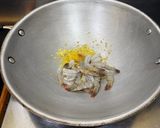 Foto langkah ke 3 dari resep Udang Saus Mentega.