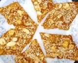 A picture of step 5 of Gur ki chikki 😋گڑ کاجو بادام تِل کی چِکی❤.