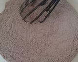 A picture of step 2 of Vickys Christmas Yule Log, GF DF EF SF NF.