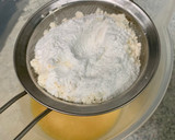 Foto del paso 4 de la receta: Bizcocho de limón