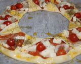 Une image de l'étape 5 de Tarte étoile à la tomate.