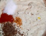 A picture of step 2 of Urad dal pakoda curry.