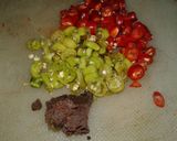 Foto langkah ke 1 dari resep Sambel Embe Bali.