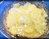 Foto del passaggio 1 della ricetta Tortino di Alici, Patate e Pomodorini Senza Glutine