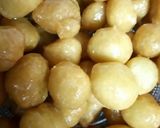 صورة لخطوة 4 من وصفة عوامه.... عطريقة الشيف غانم الغانم 😊😊