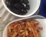 Foto del paso 4 de la receta: Sopa azteca