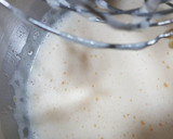 Foto del paso 1 de la receta: Bizcocho marmolado de plátano, pera y chocolate 🍌🍐 🍫