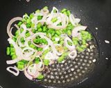 A picture of step 7 of Fried rice with wok hey.