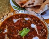A picture of step 8 of Dal Makhani.