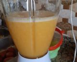 صورة لخطوة 1 من وصفة عصير البرتقال مع الكاكي والموز😋