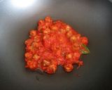 Foto del passaggio 9 della ricetta Chitarrine al sugo con polpettine di melanzane