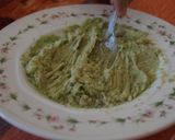 Foto del paso 4 de la receta Pesto vegano de aguacate y pipas de calabaza