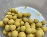 Foto langkah ke 2 dari resep Biji Salak Super Simple.