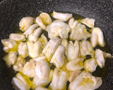 Foto del paso 2 de la receta: Cocochas de Bacalao con Pimientos del Piquillo y Gulas