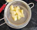 A picture of step 2 of White Sauce Pasta With A Twist.