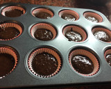 Foto del paso 7 de la receta: MUFFINS de FRUTOS SECOS y CHOCOLATE sin harina ni lácteos