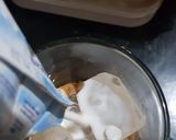 Foto langkah ke 5 dari resep Kopi Susu Gula Aren Regal.