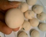Foto langkah ke 3 dari resep Cilok Isi Keju.