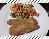Foto del paso 4 de la receta: Milanesa de penca al horno con salteado de verduritas 😋
