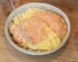 Foto langkah ke 3 dari resep Nasi Telur Mentai Ala Jepang.