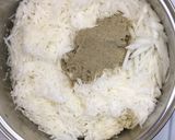 A picture of step 4 of Taiwanese Radish Cake | Only 6 ingredients.