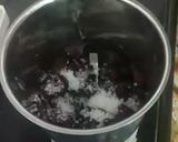 A picture of step 2 of Jamun Shots.