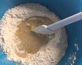 A picture of step 1 of Casatiello with Extra Virgin Olive Oil.