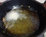 A picture of step 3 of Onion pakoda.