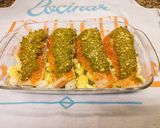 Foto del paso 3 de la receta Salmón al horno con crujiente de pesto y virutas de anacardo